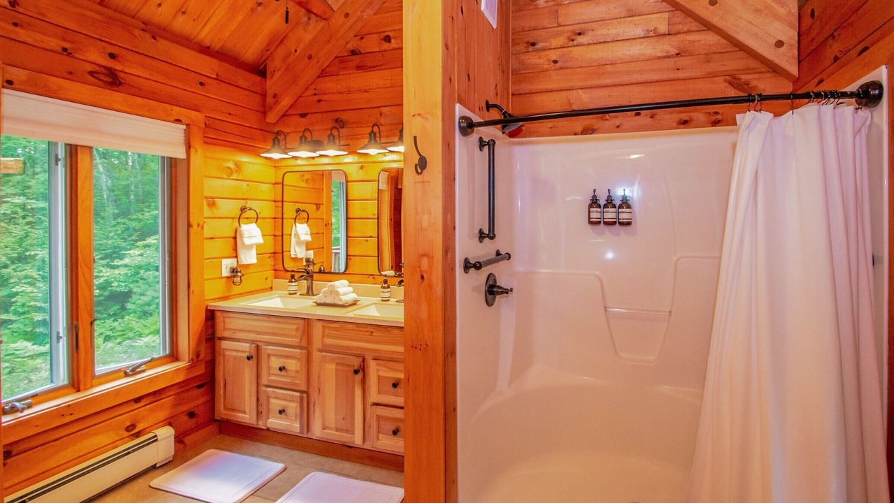 Photo of Bathroom in East Madison