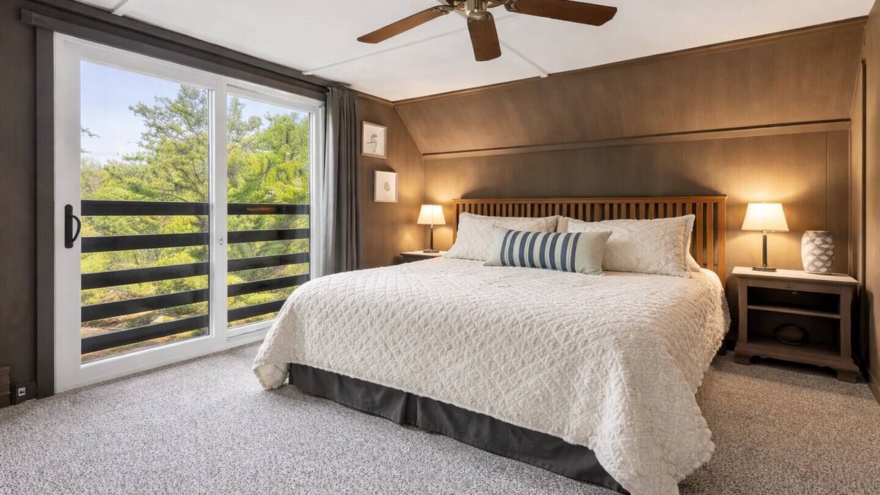 Photo of Bedroom in Becket
