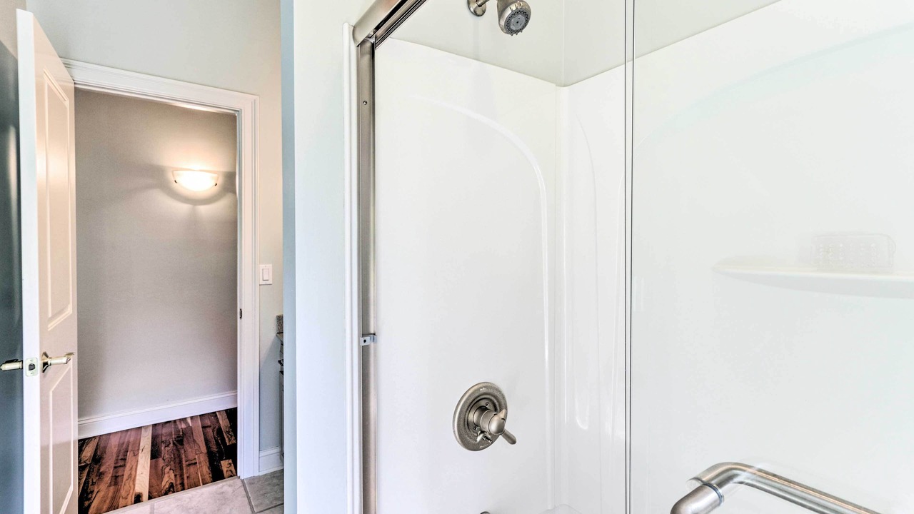Photo of Bathroom in Middlefield