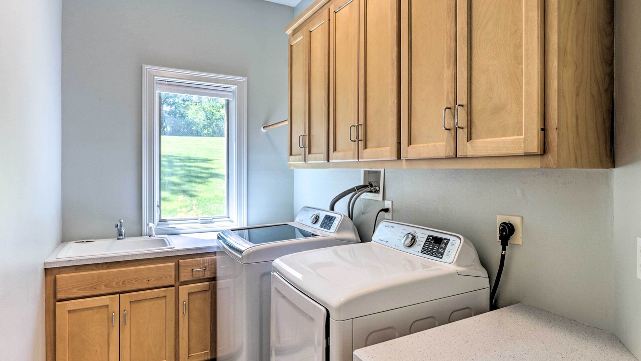 Photo of Bedroom in Middlefield