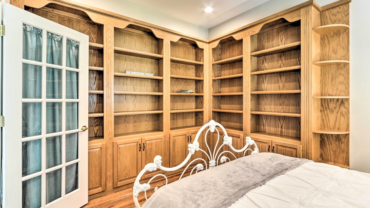 Photo of Bedroom in Middlefield