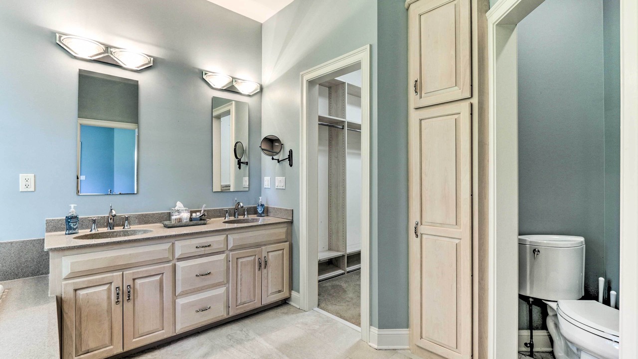 Photo of Bathroom in Middlefield