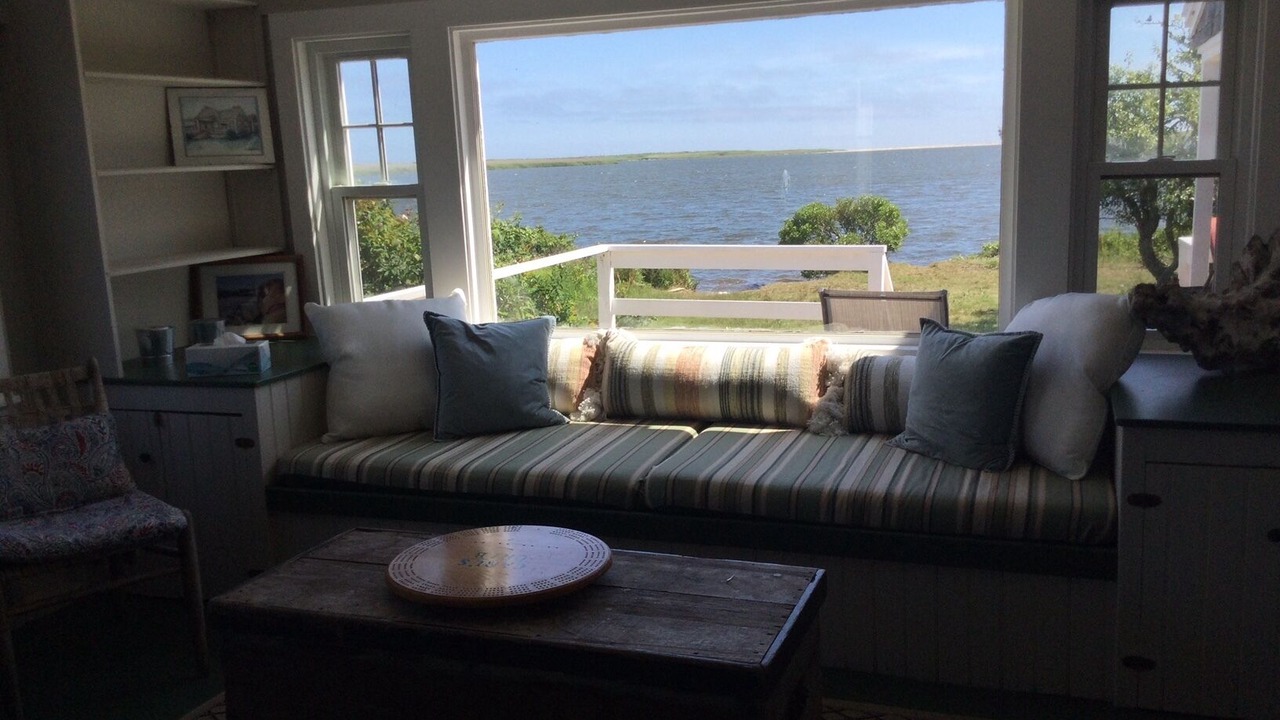 Photo of Livingroom in Chilmark