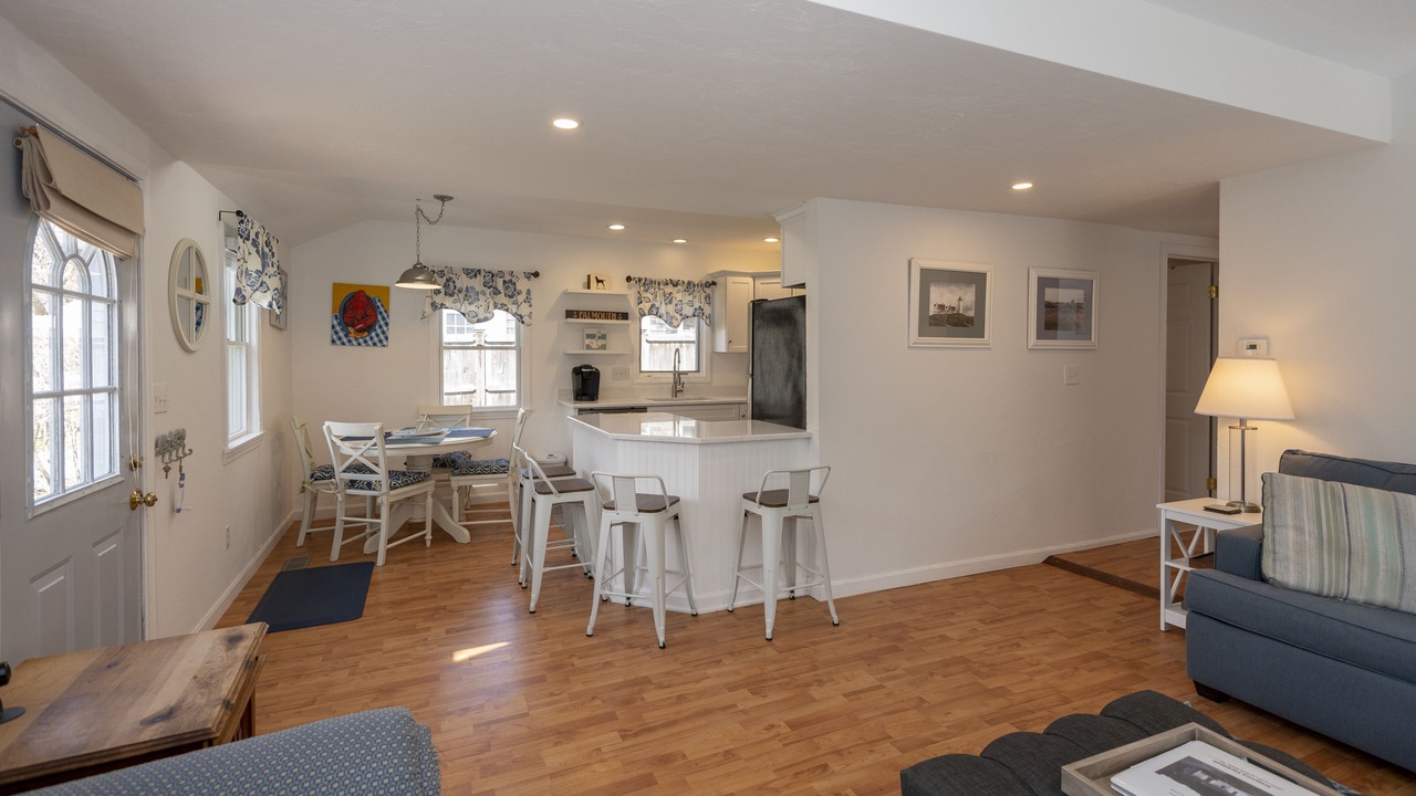 Photo of Livingroom in East Falmouth