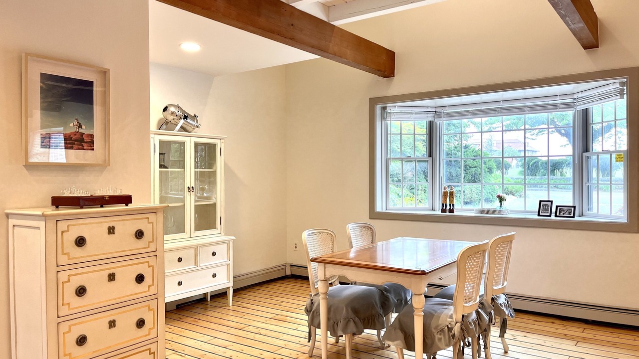 Photo of Bedroom in Brewster