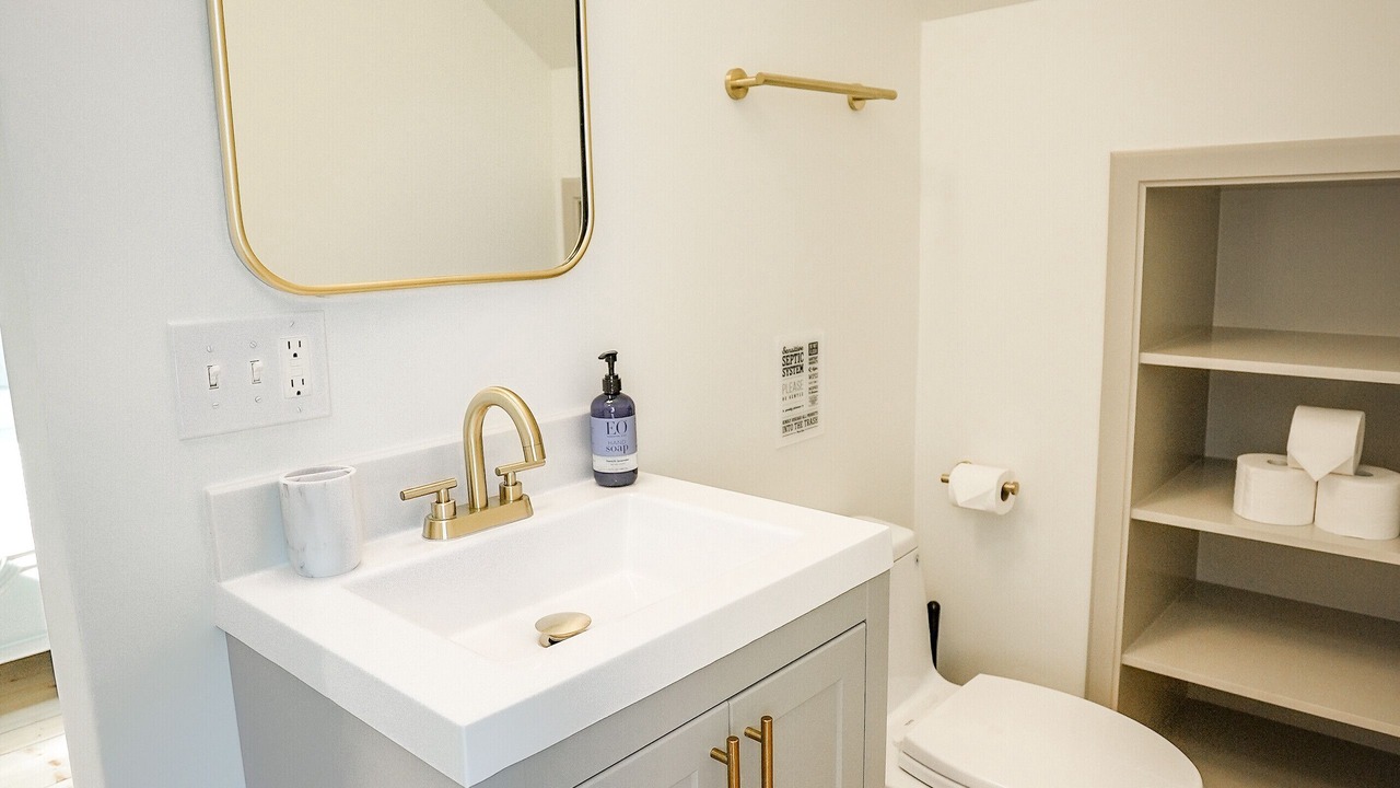 Photo of Bathroom in Brewster
