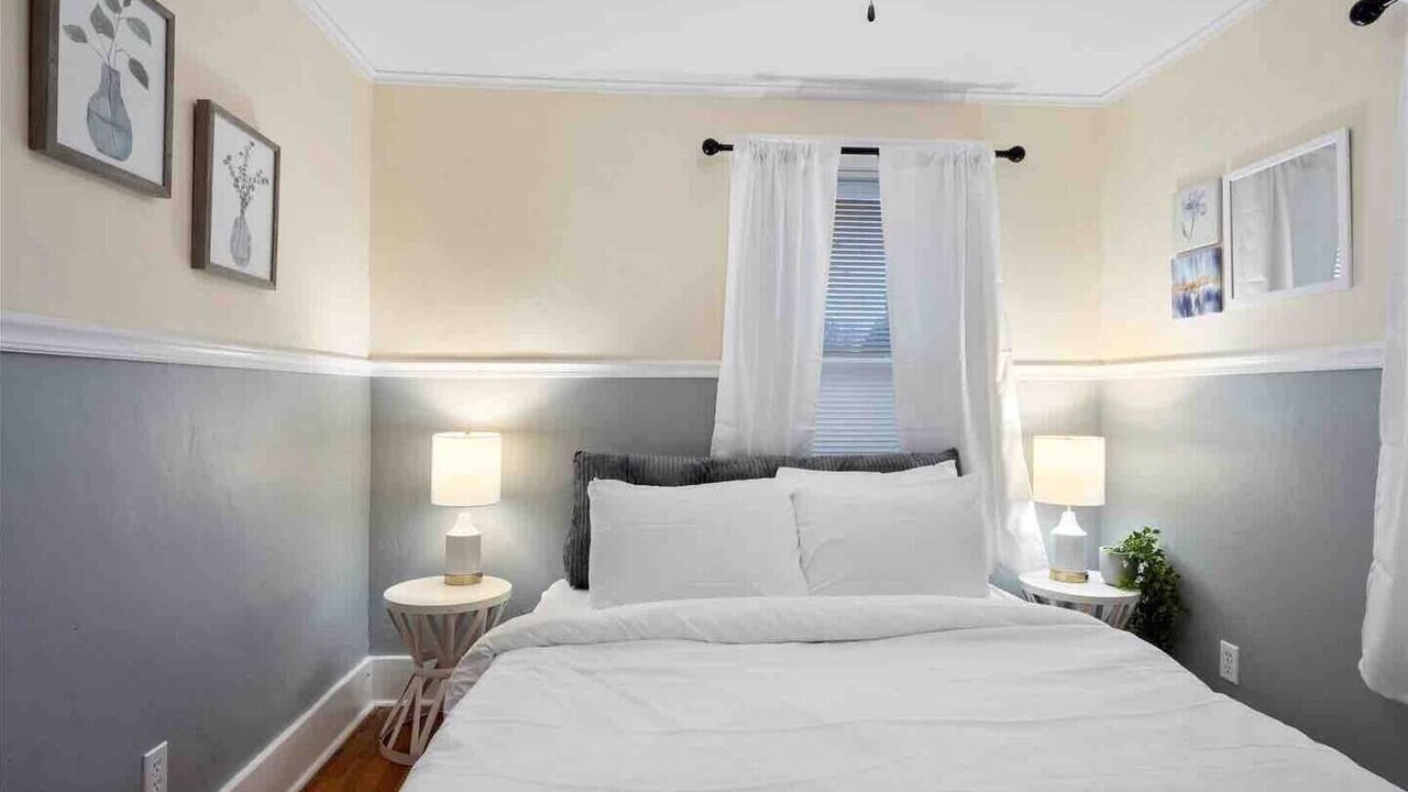 Photo of Bedroom in West End