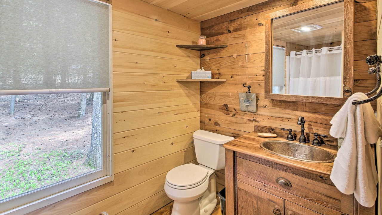 Photo of Bathroom in Oxford
