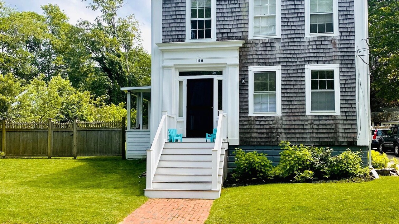 Photo of Outdoor in Tisbury