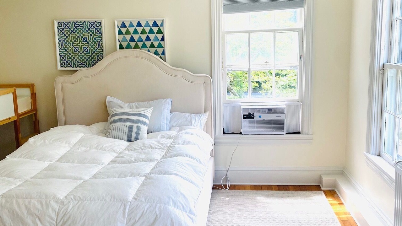 Photo of Bedroom in Tisbury