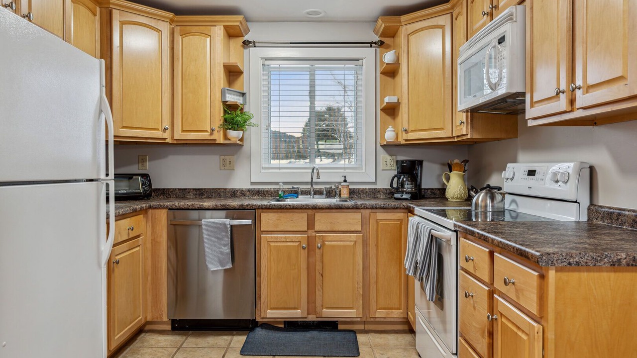 Photo of Kitchen in West Hartford