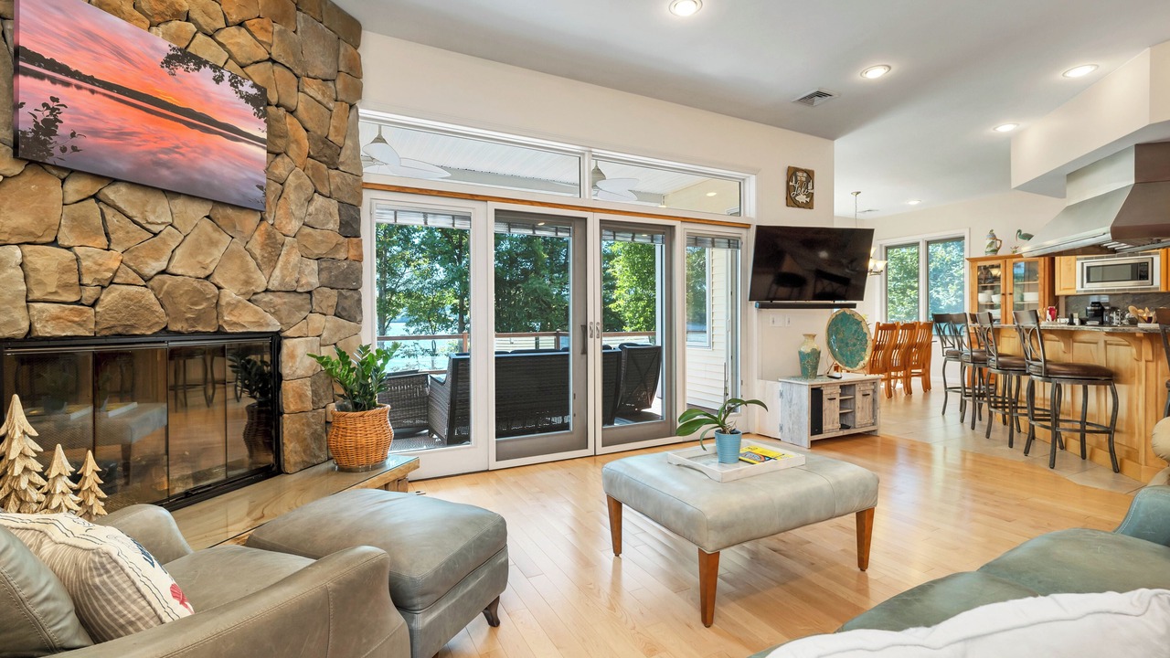 Photo of Livingroom in Laconia