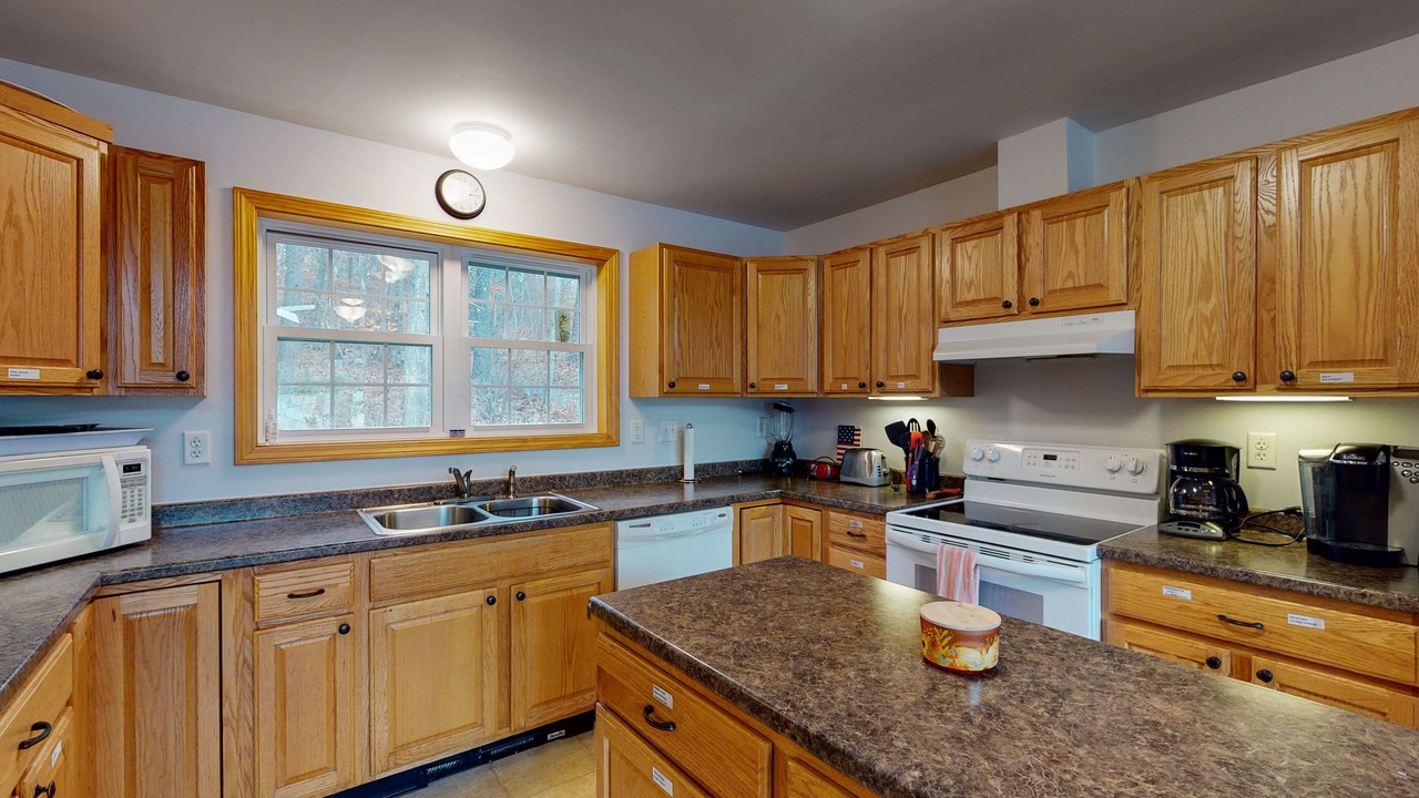 Photo of Kitchen in Moultonborough