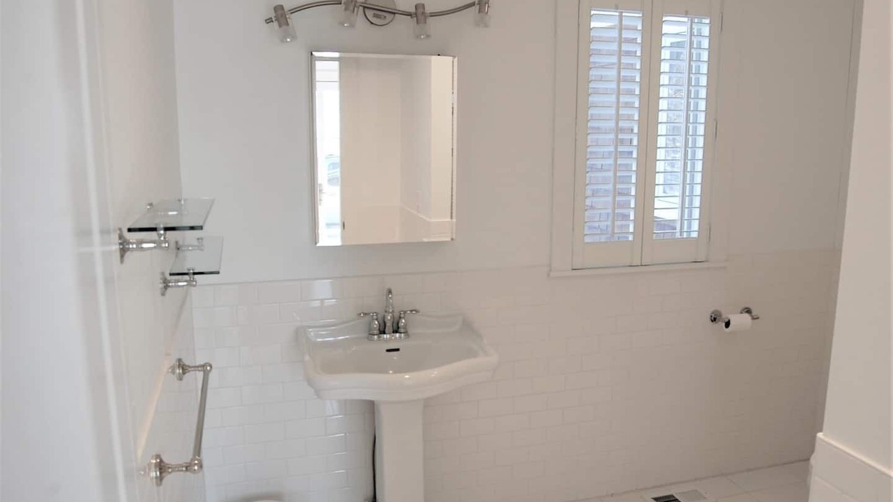 Photo of Bathroom in Moultonborough