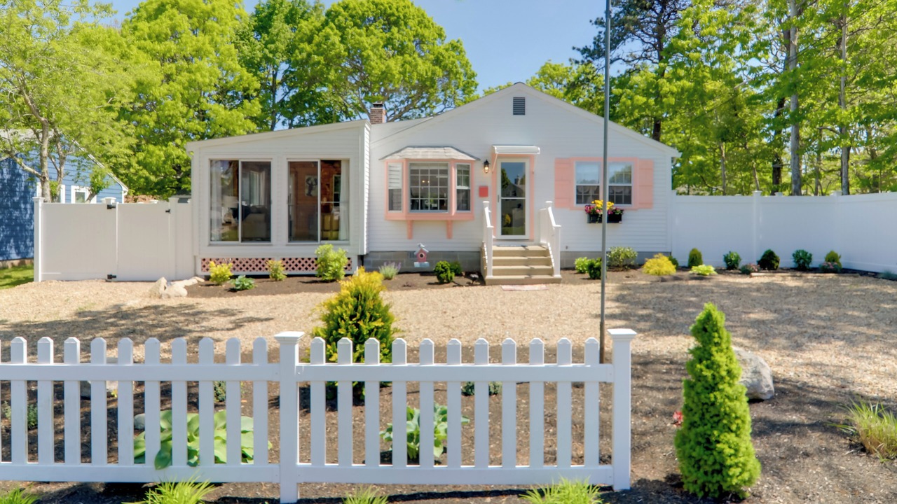 Photo of Others in West Yarmouth