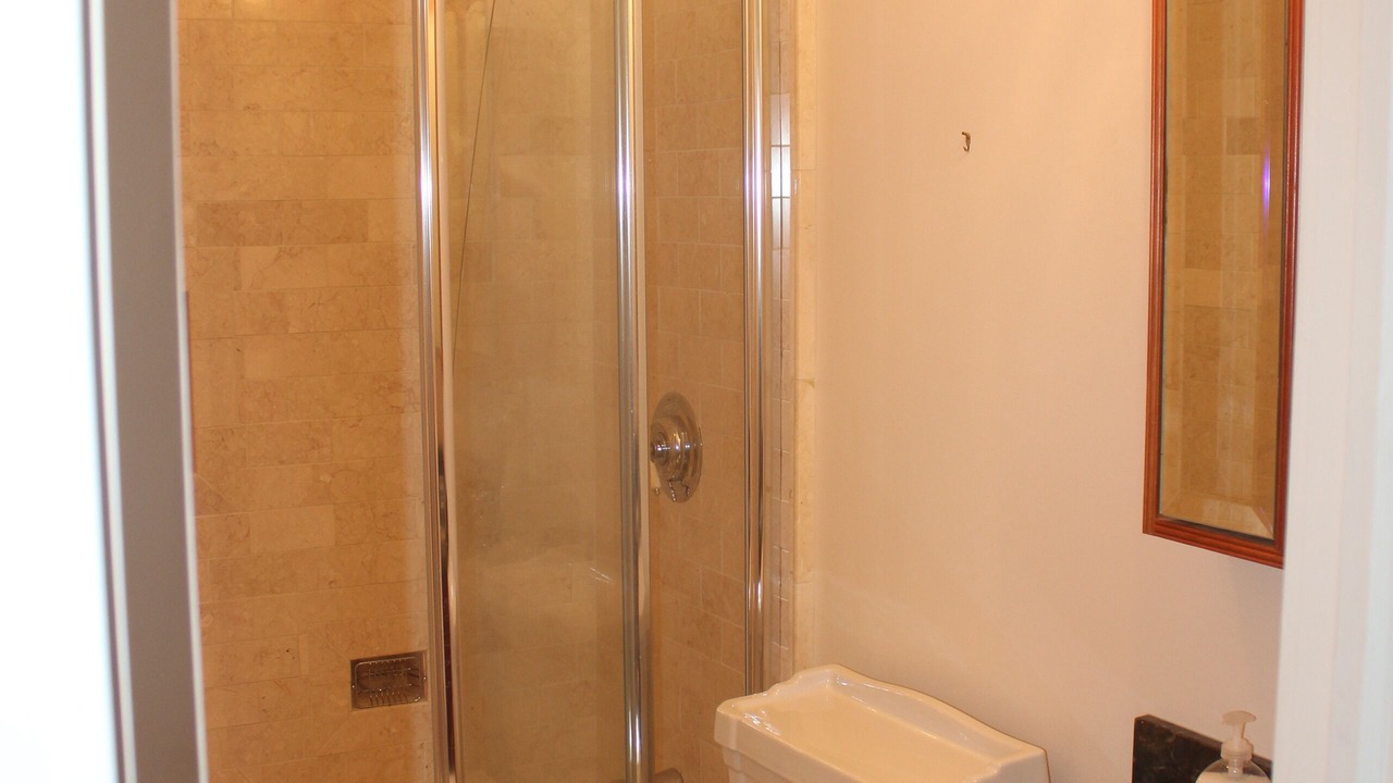 Photo of Bathroom in Jay
