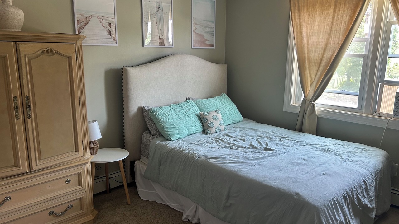 Photo of Bedroom in Bonnet Shores
