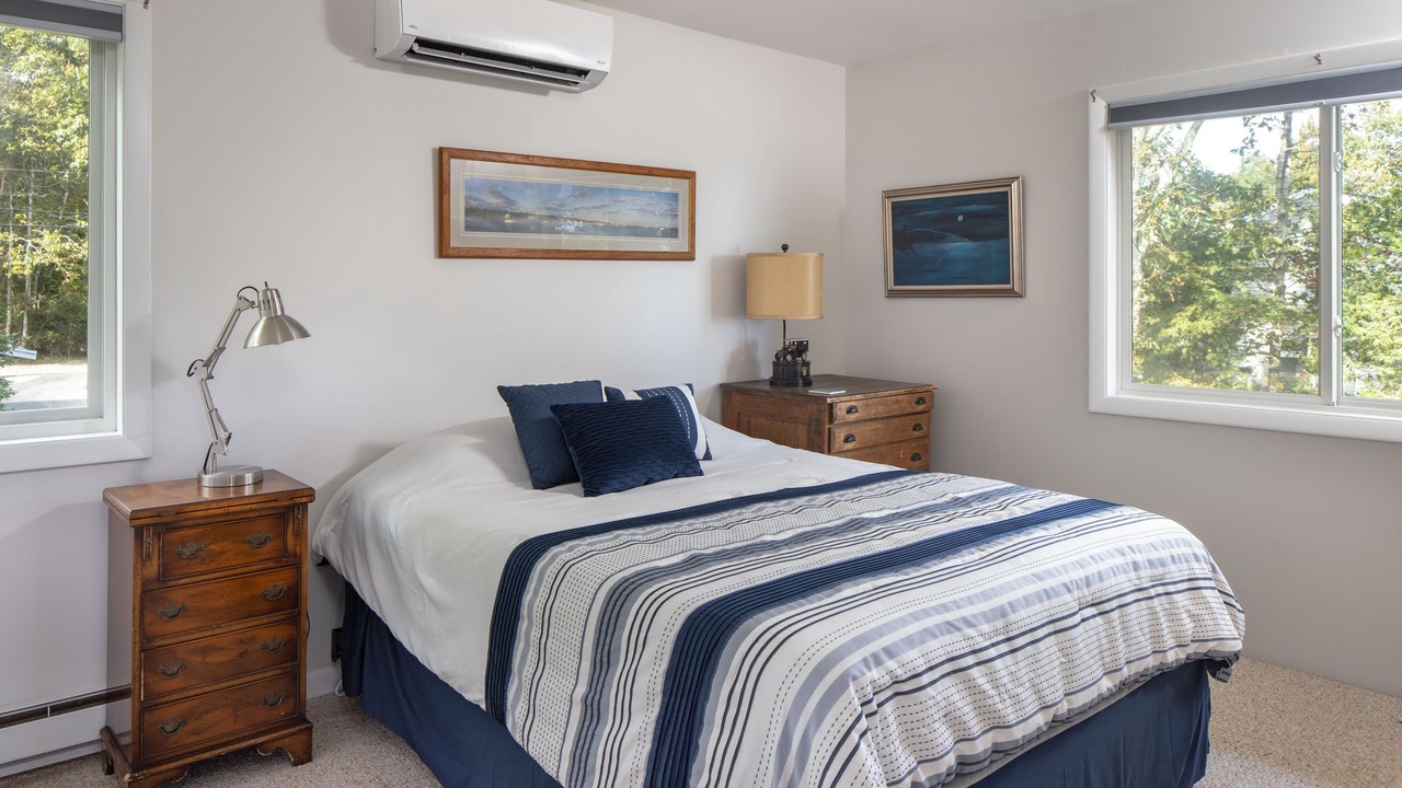 Photo of Bedroom in Mattapoisett