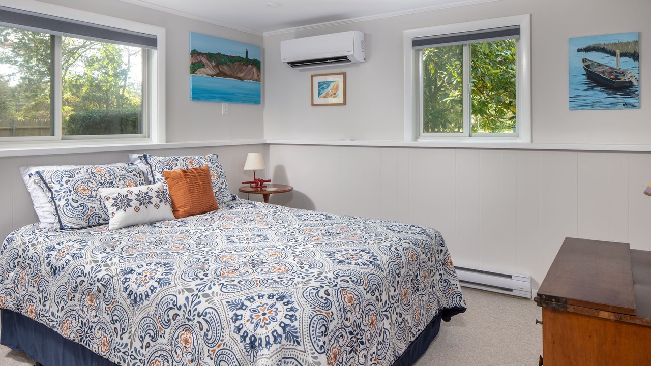 Photo of Bedroom in Mattapoisett
