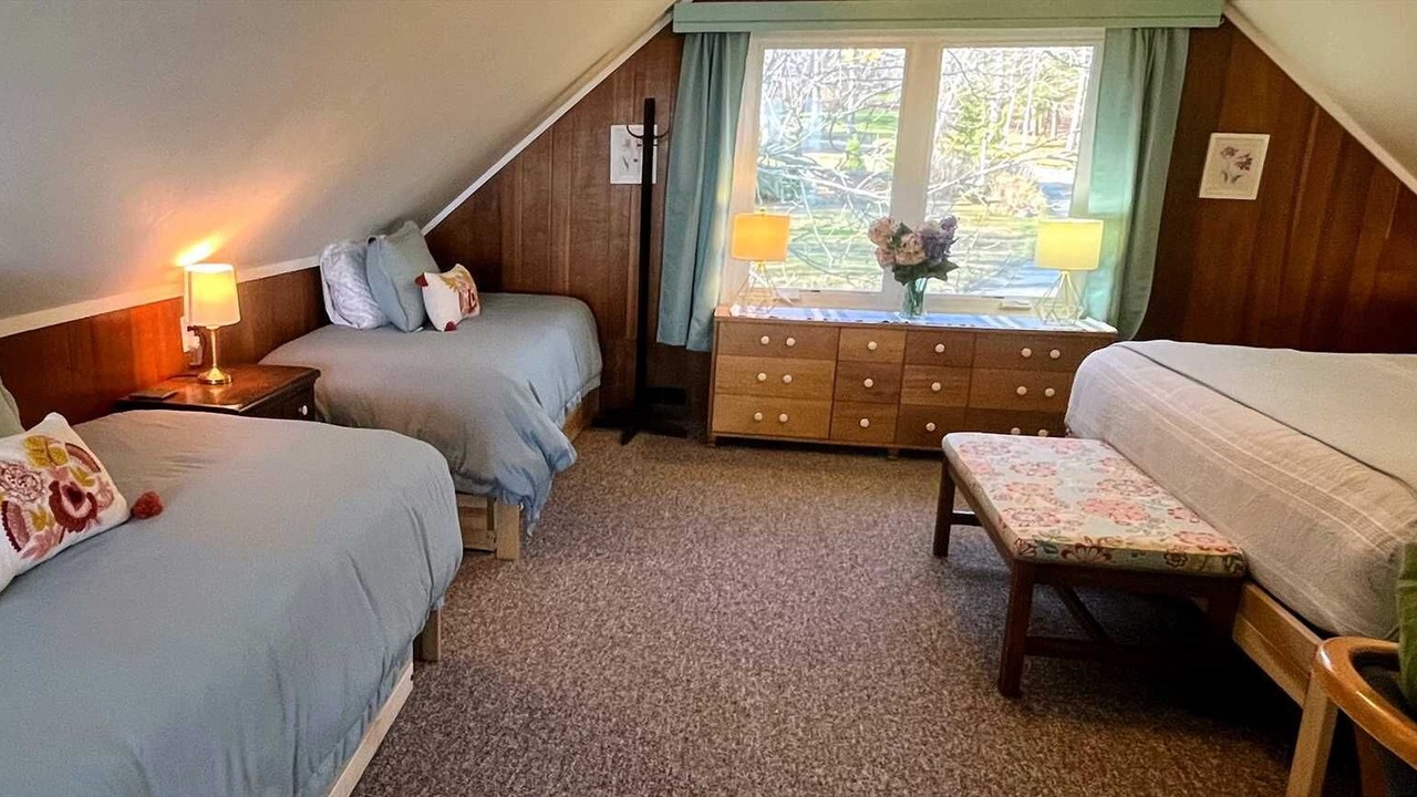 Photo of Bedroom in Salsbury Cove