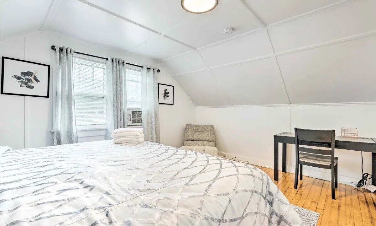 Photo of Bedroom in Cutchogue