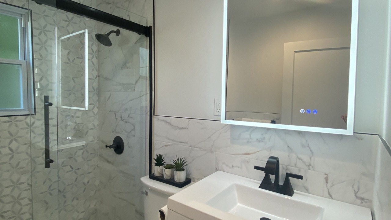 Photo of Bathroom in Cutchogue
