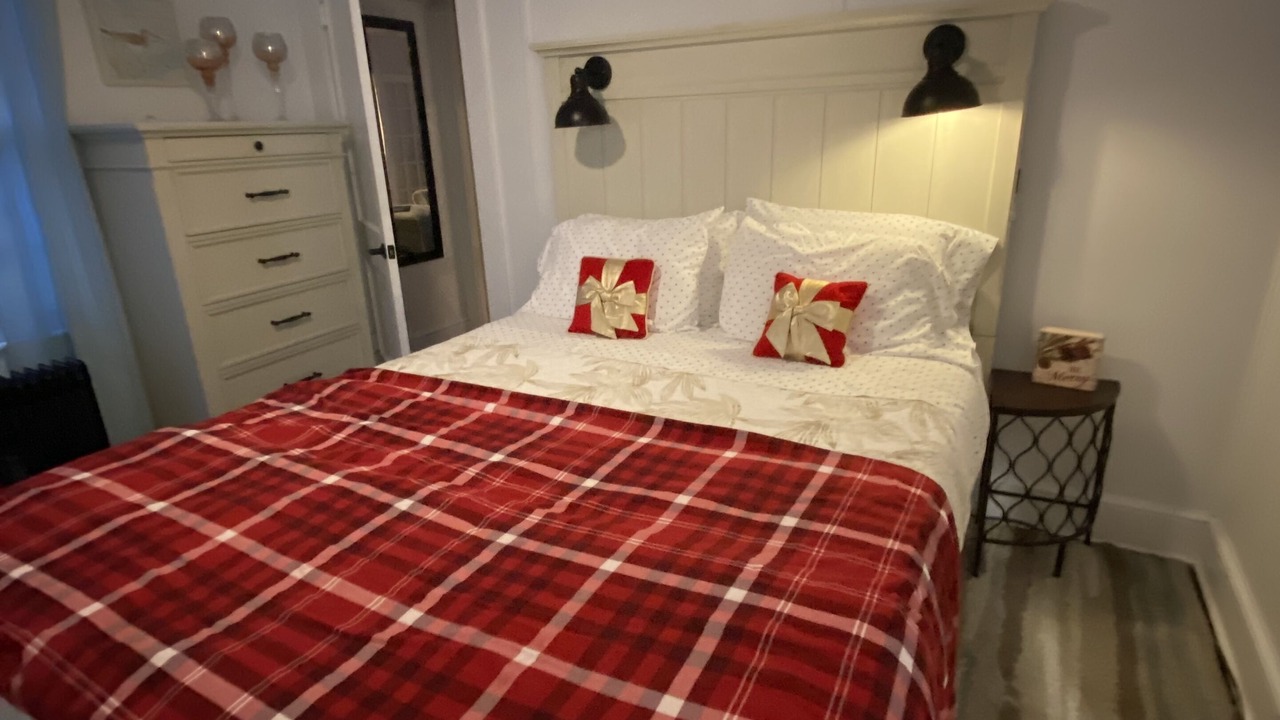 Photo of Bedroom in Cutchogue