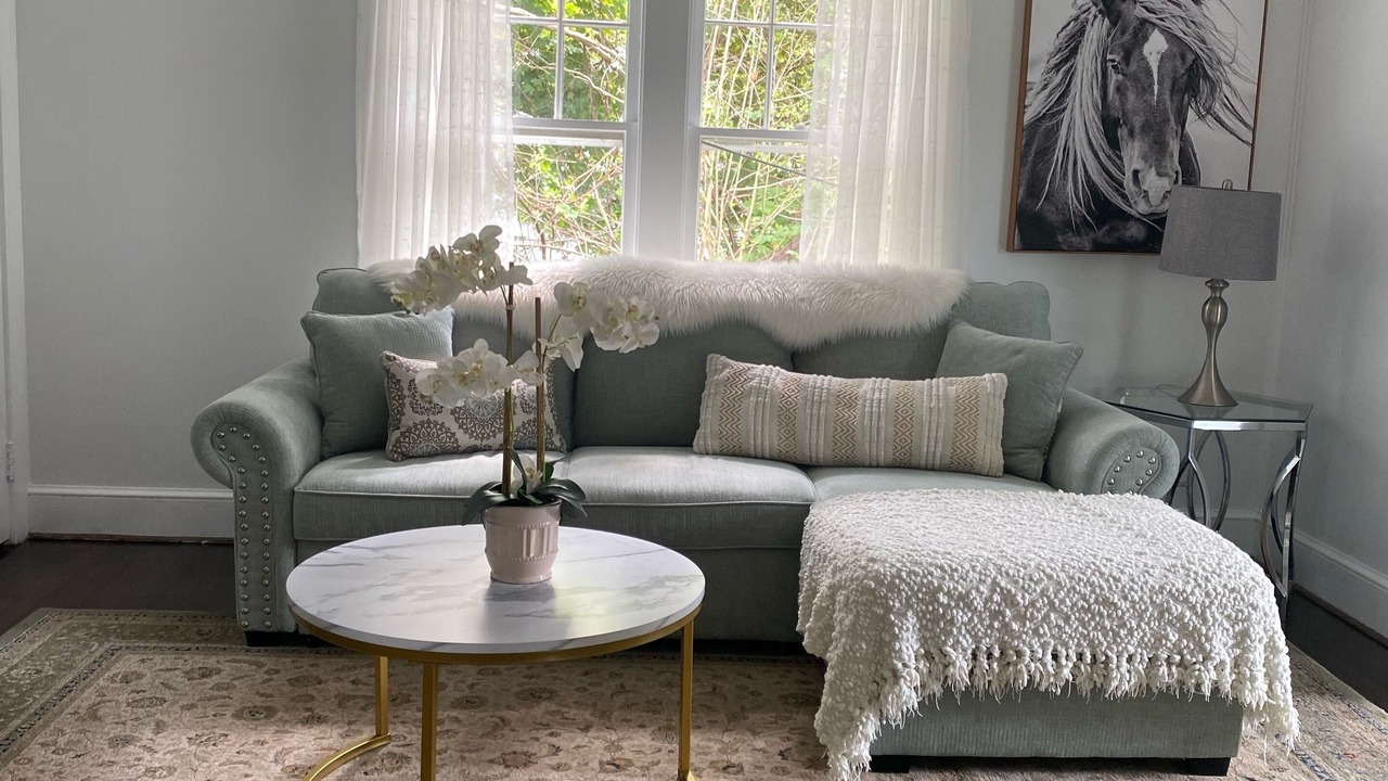 Photo of Livingroom in Cutchogue