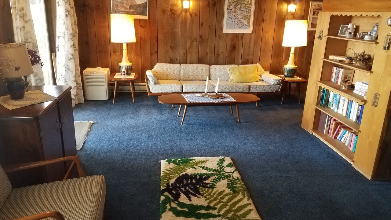 Photo of Livingroom in Wolfeboro