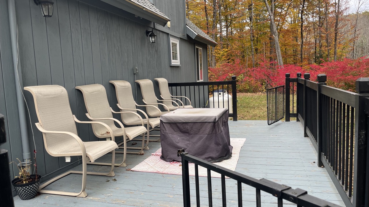 Photo of Patio Balcony in Moultonborough