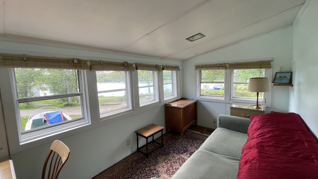 Photo of Bedroom in Mid-Coast and Islands