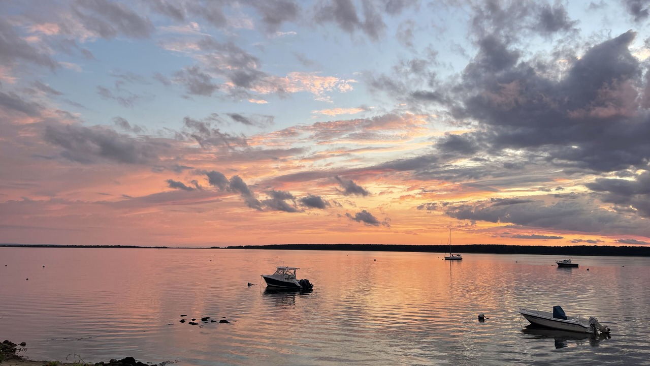 Photo of Others in Seconsett Island