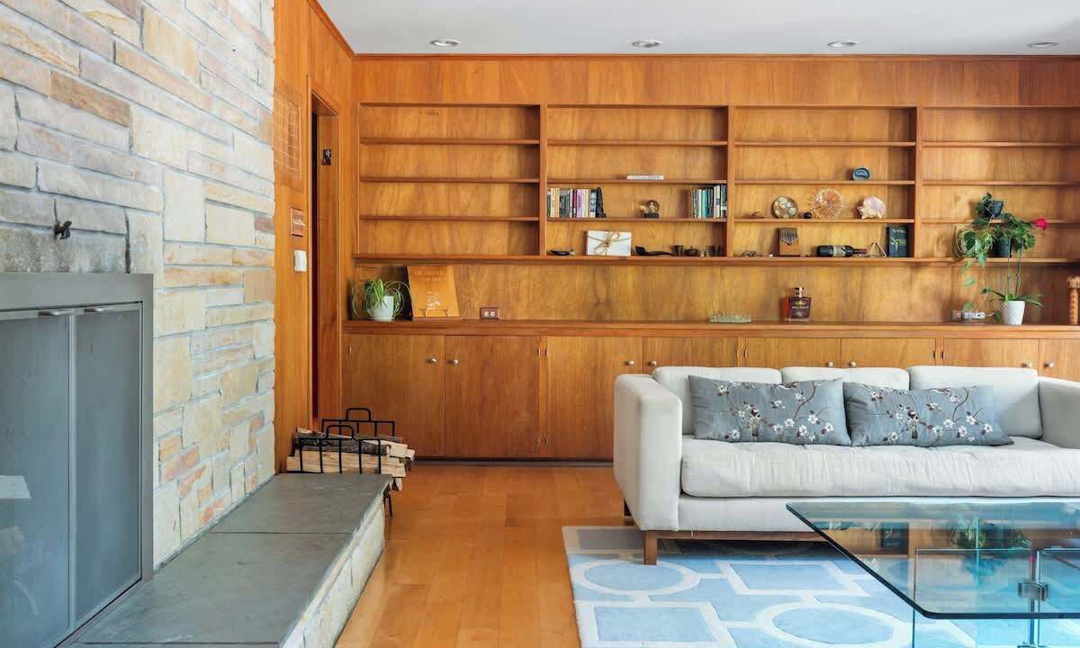 Photo of Livingroom in Lenox