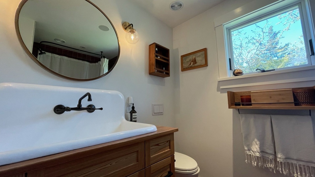 Photo of Bathroom in Chilmark