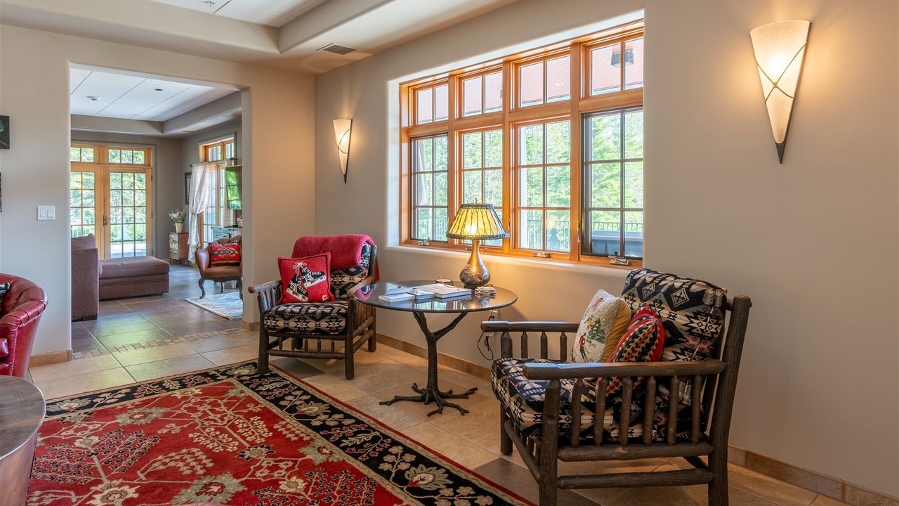 Photo of Livingroom in Lake Placid