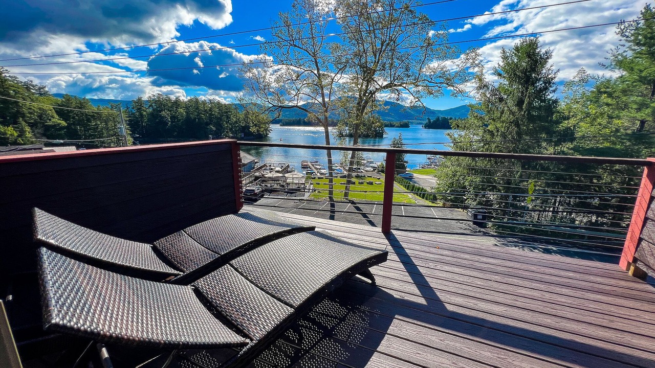 Photo of Patio Balcony in Bolton Landing