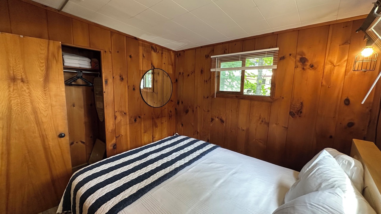Photo of Bedroom in Meredith