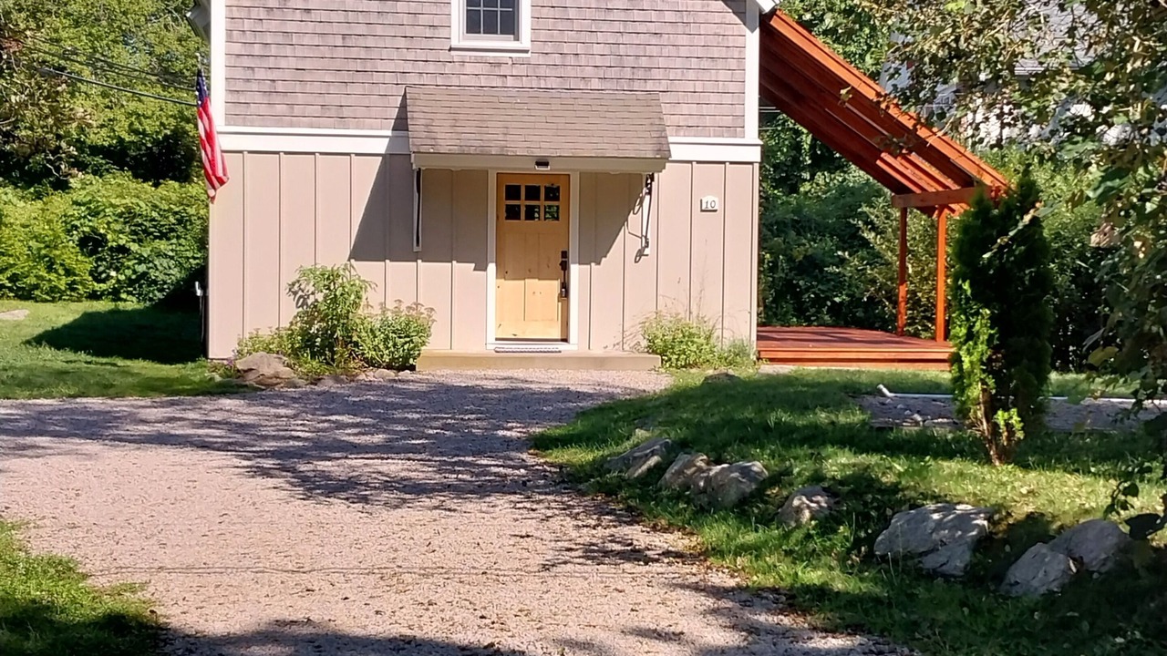 Photo of Outdoor in Tiverton