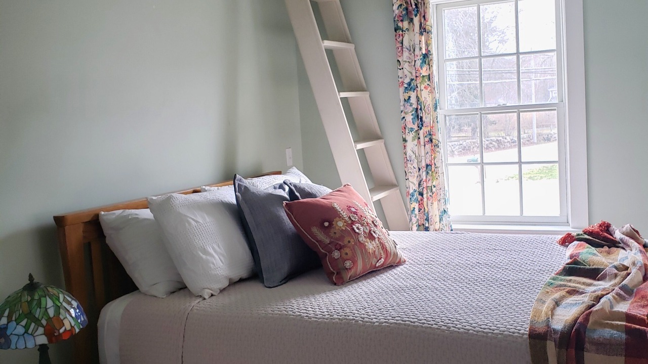 Photo of Bedroom in Tiverton