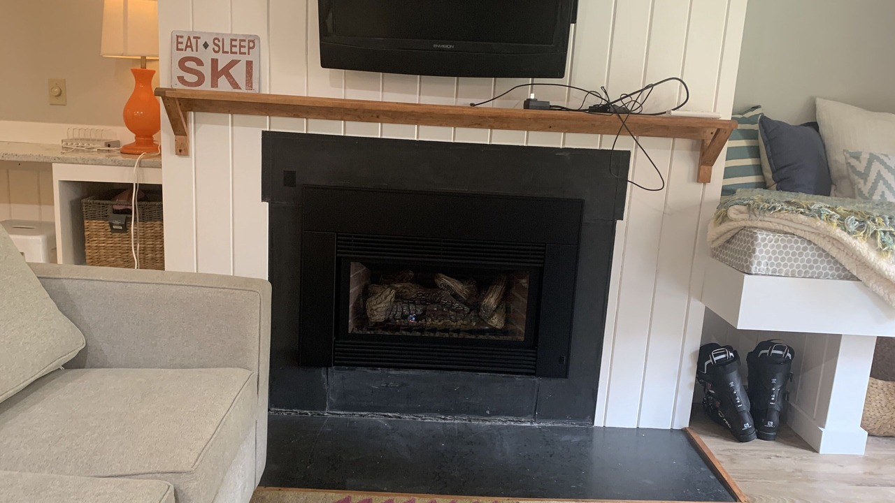 Photo of Livingroom in Carrabassett Valley