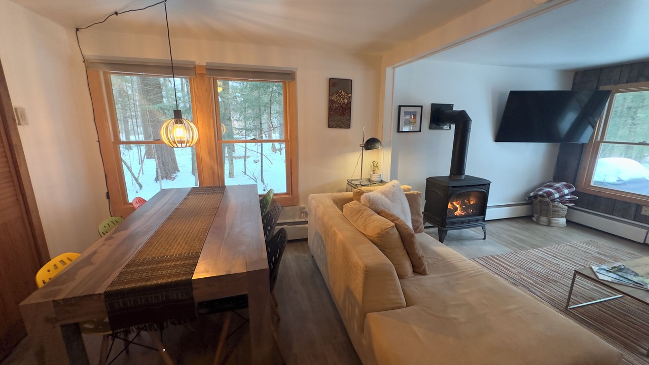 Photo of Livingroom in Stowe Area