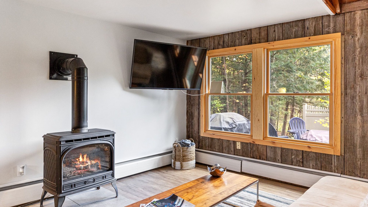 Photo of Livingroom in Stowe Area