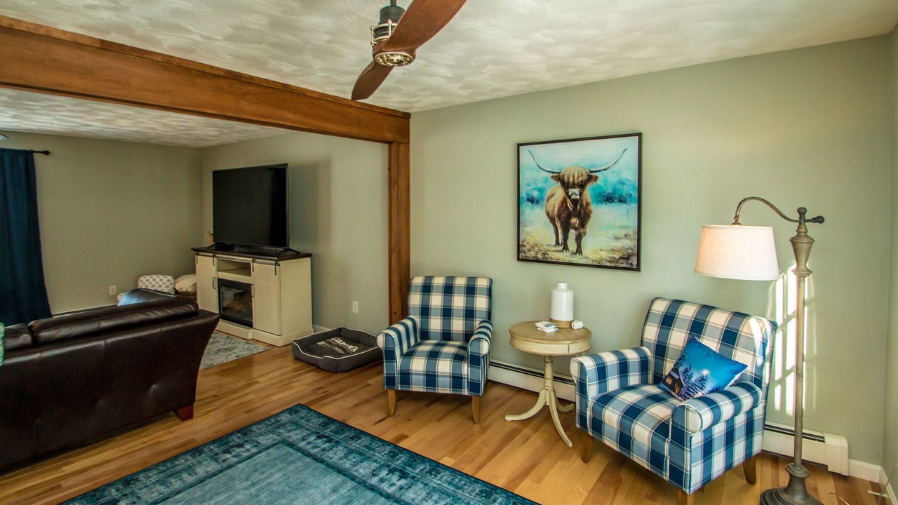 Photo of Livingroom in North Conway