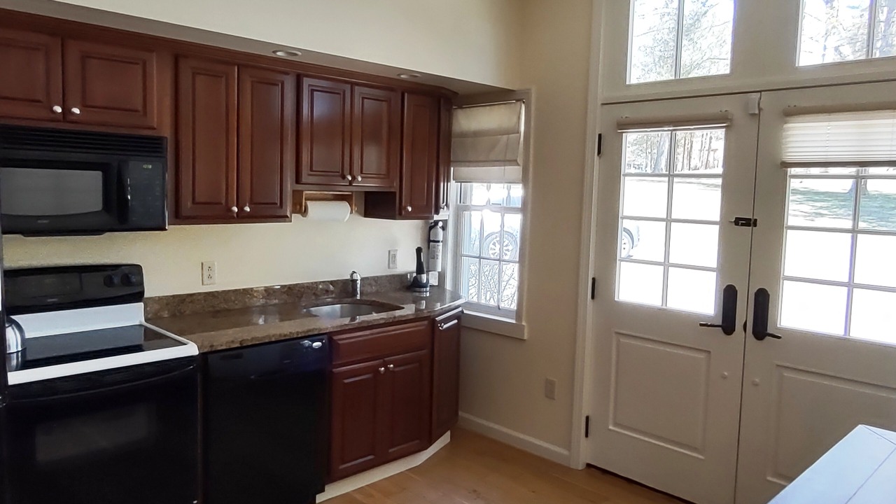 Photo of Kitchen in Lee