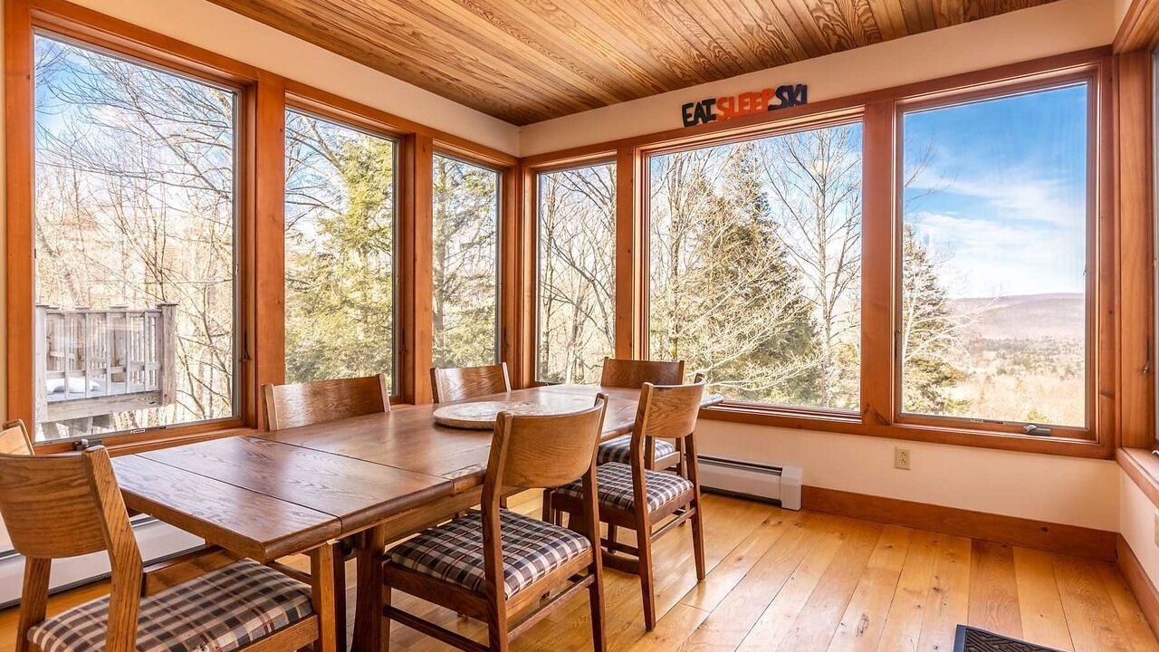 Photo of Livingroom in Stratton Mountain