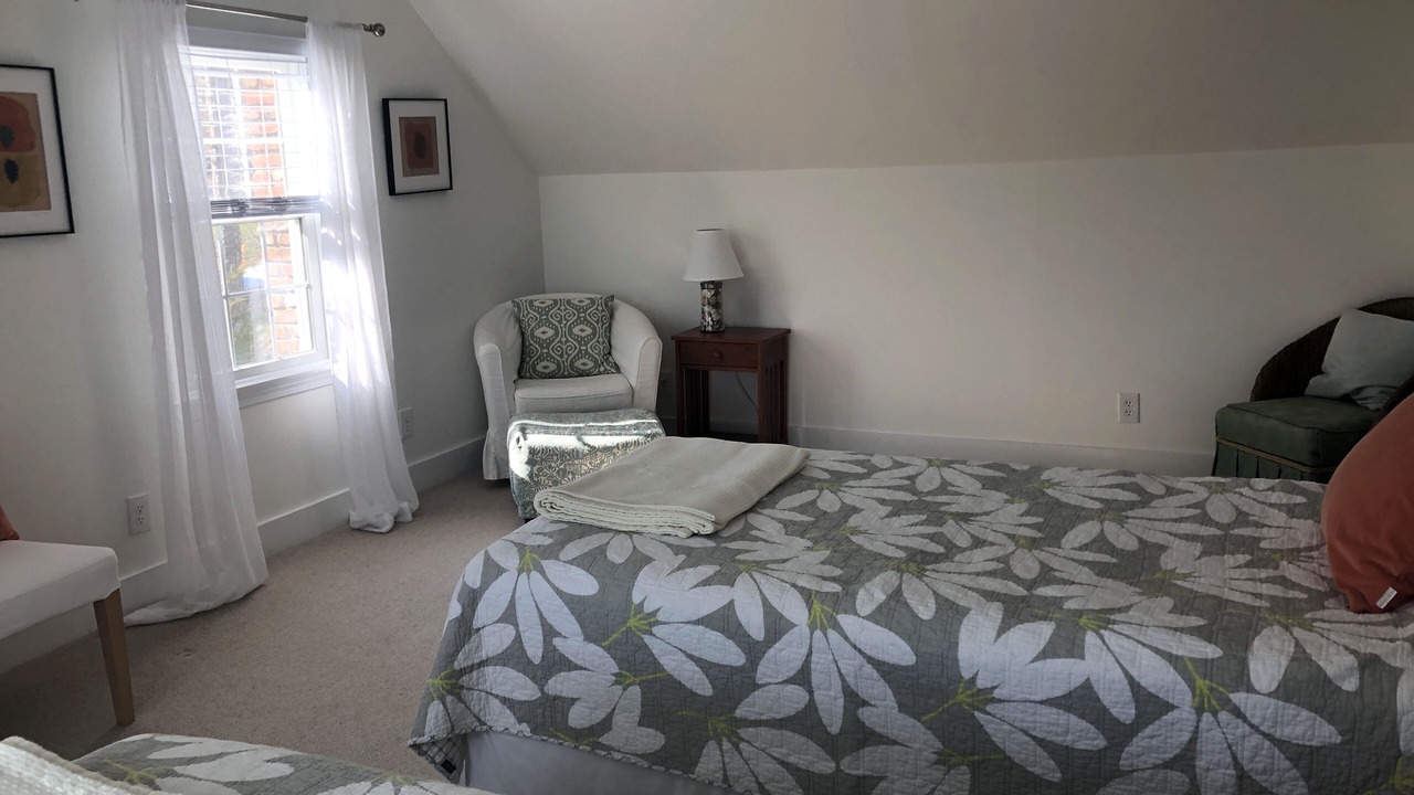 Photo of Bedroom in South Orleans