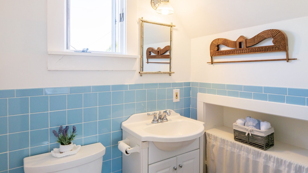 Photo of Bathroom in Newport East
