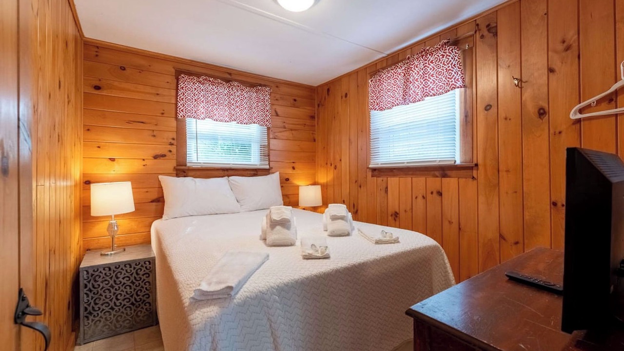 Photo of Bedroom in Weirs Beach