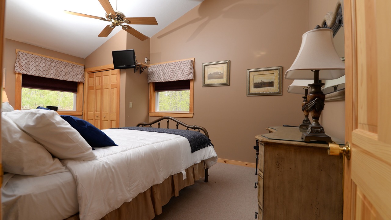 Photo of Bedroom in Eidelweiss Village