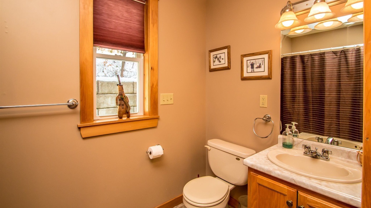 Photo of Bathroom in Eidelweiss Village